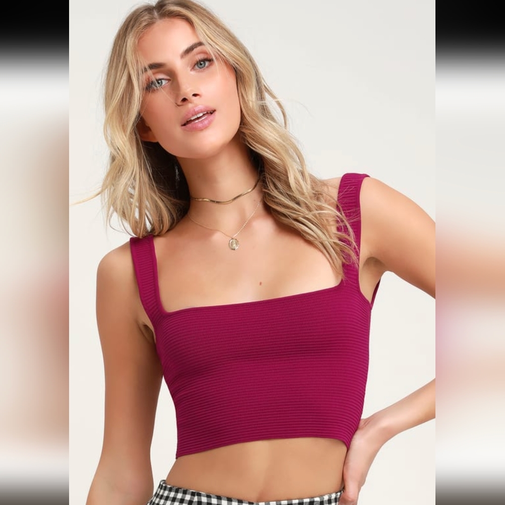 Berry Red Ribbed Crop Top